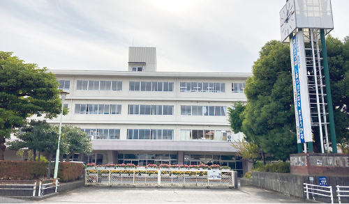 金沢市立高岡中学校