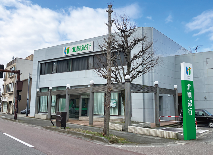 北國銀行 泉支店